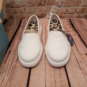 Tom's Alpargata Mallow Casual White Canvas Slip-On Shoes with Leopard Insole 6